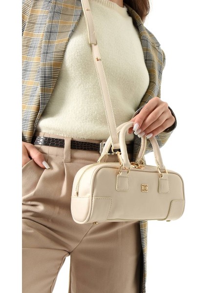 ,tek Gözlü ,şık , günlük krem Bayan El ve Çapraz Çantası