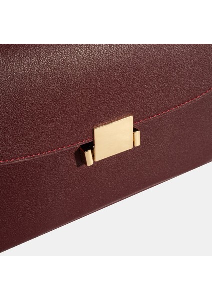 Kadın Bordo Omuz Çantası modelleri