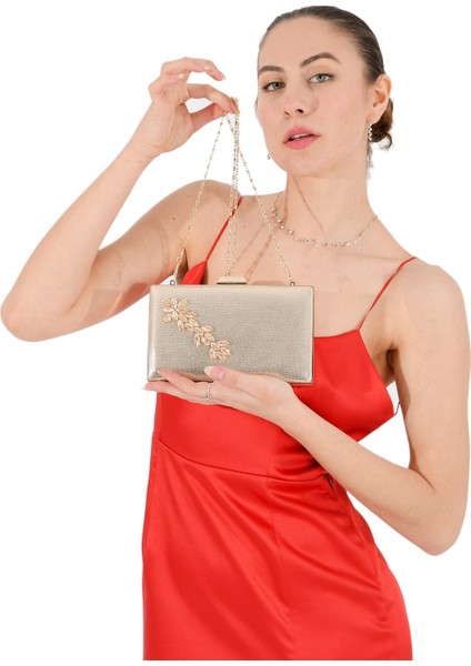 Altın Gold Renk Sıvama Saten Kristal Taşlı Abiye Çanta Gece Çantası Nişan Düğün Çantası