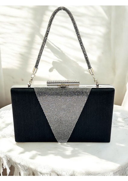 Siyah Taşlı Saplı Simli Saten Üzeri Platin Kristal Taş Süslemeli Kadın Abiye Çanta fiyatları