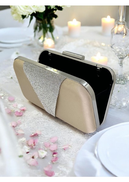 Nude Renk Saten Gümüş Taşlı Abiye Çanta Gece Çantası Nişan Düğün Çantası modelleri