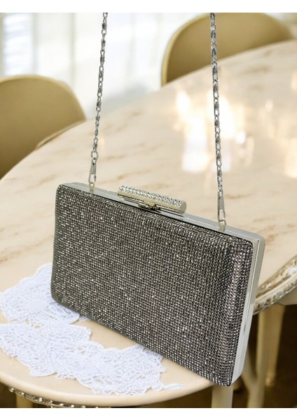 Platin Renk Iki Tarıfıda Komple Taşlı Metal Saplı Kadın Abiye Çanta Düğün Nişan Mezuniyet indirimleri