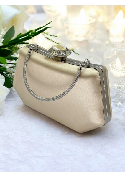 Ten Renk Gümüş Kristal Taşlı Zarif Tasarım Metal Saplı Abiye Çantası fırsatları