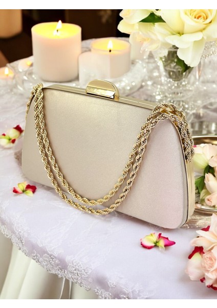 Özel Tasarım Ten Renk Saten Zincir Saplı Kristal Taşlı Saplı Kulplu Kadın Abiye Çanta