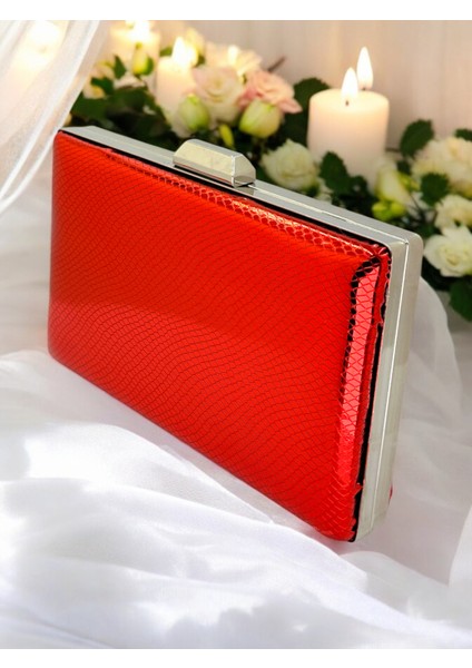 Kırmızı Renk Balıksırtı Desenli Parlak Rugan Deri Kadın Abiye Çanta Düğün Nişan