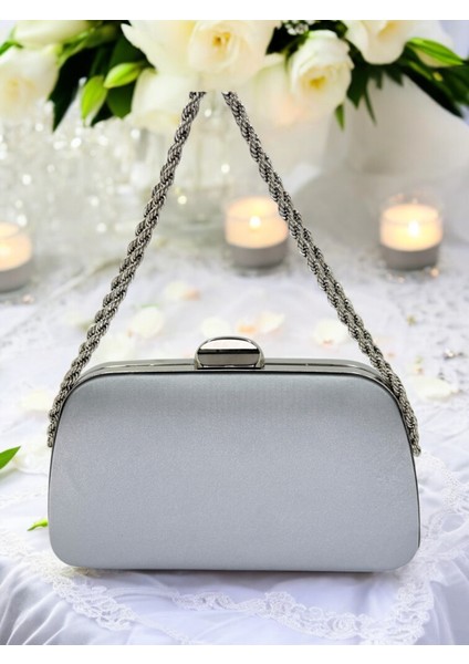 Özel Tasarım Gümüş Gri Renk Saten Zincir Saplı Kristal Taşlı Saplı Kulplu Kadın Abiye Çanta