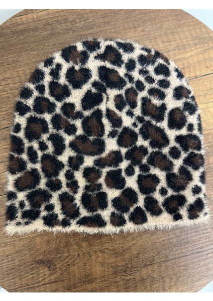 Kadın Yumuşacık Leopar Desenli Akrilik Kumaş Saçaklı Tüylü Bere – Sıcak Tutucu Kışlık Şapka fiyatları