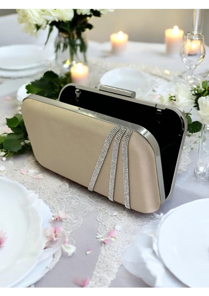 Nude Renk Saten Gümüş Taşlı Abiye Çanta Gece Çantası Nişan Düğün Çantası modelleri