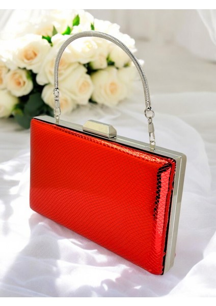 Kırmızı Renk Balıksırtı Desenli Metal Saplı Parlak Rugan Deri Kadın Abiye Çanta Düğün Nişan