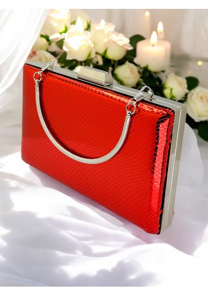 Kırmızı Renk Balıksırtı Desenli Metal Saplı Parlak Rugan Deri Kadın Abiye Çanta Düğün Nişan
