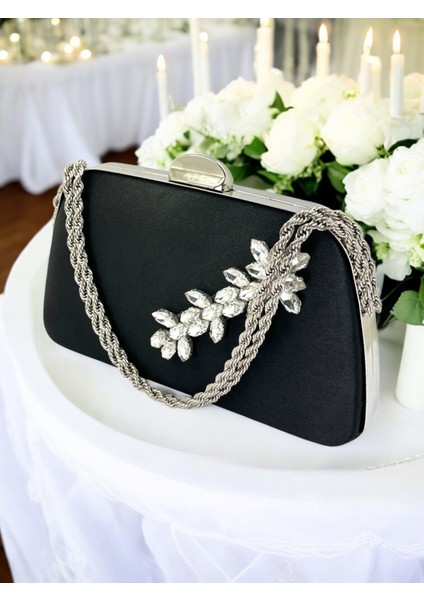 Özel Tasarım Siyah Renk Saten Zincir Saplı Gümüş Kristal Taşlı Saplı Kulplu Kadın Abiye Çanta