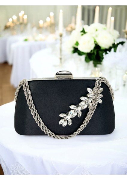 Özel Tasarım Siyah Renk Saten Zincir Saplı Gümüş Kristal Taşlı Saplı Kulplu Kadın Abiye Çanta fiyatları