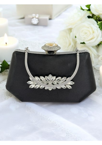 Siyah Renk Gümüş Kristal Taşlı Zarif Tasarım Metal Saplı Abiye Çantası modelleri