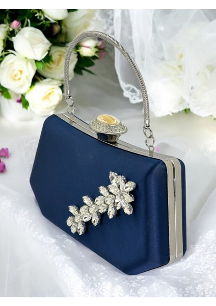 Lacivert Renk Gümüş Kristal Taşlı Zarif Tasarım Metal Saplı Abiye Çantası