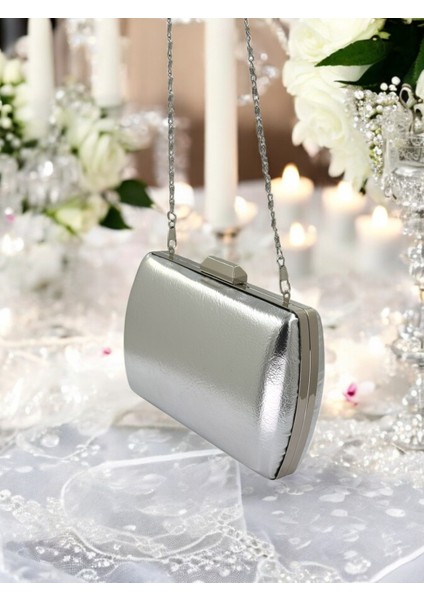 Gümüş Gri Lame Kırışık Cilt Deri Metalik Renk Zincir Askılı Abiye Çanta Düğün Nişan Mezuniyet