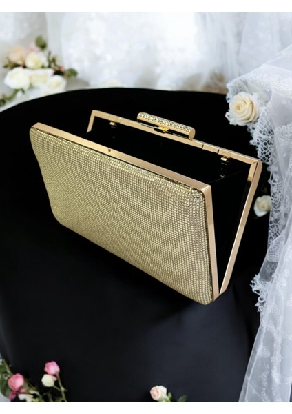 Açık Altın Renk Tek Taraf Taşlı Metal Saplı Kadın Abiye Çanta Düğün Nişan Mezuniyet modelleri