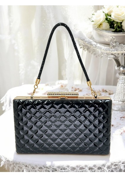 Siyah Lüks Rugan Taş Saplı Kapitone Desenli Kadın Abye Çanta Düğün Nişan Mezuniyet fiyatları