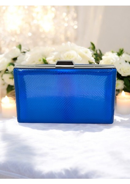 Saks Mavi Renk Balıksırtı Desenli Parlak Rugan Deri Kadın Abiye Çanta Düğün Nişan fiyatları