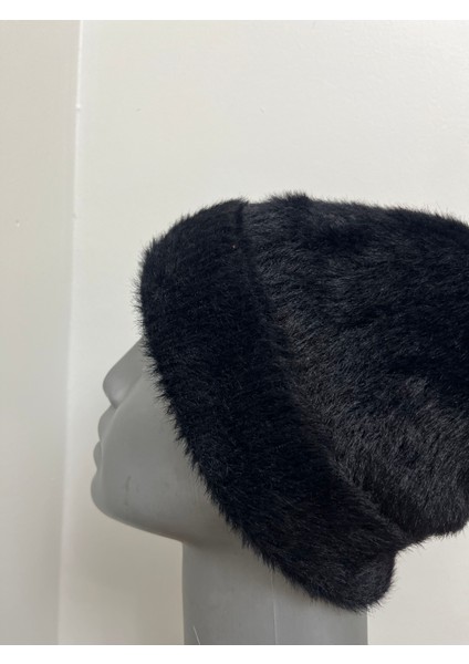 Siyah Kadın Yumuşacık Akrilik Kumaş Saçaklı Tüylü Bere – Sıcak Tutucu Kışlık Şapka modelleri