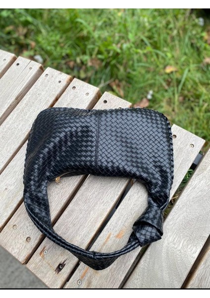 Örgü Desenli Kadın Kol Çantası – Günlük Şık Omuz Çantası | Yumuşak Deri Dokulu, Geniş Iç Hacimli, Trend Model fiyatları