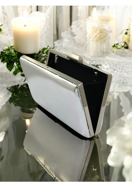 Gümüş Gri Lame Kırışık Cilt Deri Metalik Renk Zincir Askılı Abiye Çanta Düğün Nişan Mezuniyet fırsatları