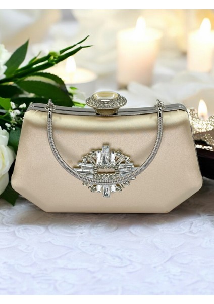 Ten Nude Renk Gümüş Kristal Taşlı Zarif Tasarım Metal Saplı Abiye Çantası modelleri