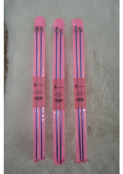 Metalik Kazak Şiş (35CM) – 2,5 No 3 Adet