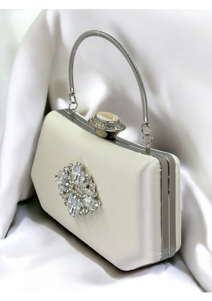 Sedef Ekru Renk Gümüş Kristal Taşlı Zarif Tasarım Metal Saplı Abiye Çantası