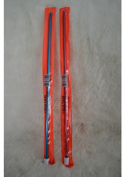 Metal Lüx Tığ (35CM) – 6 No 2 Adet