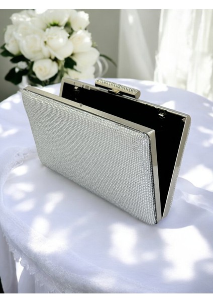 Gümüş Renk Tek Taraf Taşlı Metal Saplı Kadın Abiye Çanta Düğün Nişan Mezuniyet modelleri