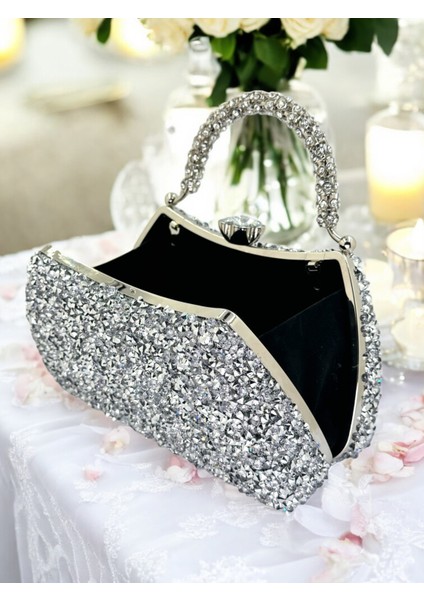 Özel Tasarım Iri Kristal Taşlı Gümüş Renk Kadın Abiye Çanta Düğün Nişan Mezuniyet modelleri