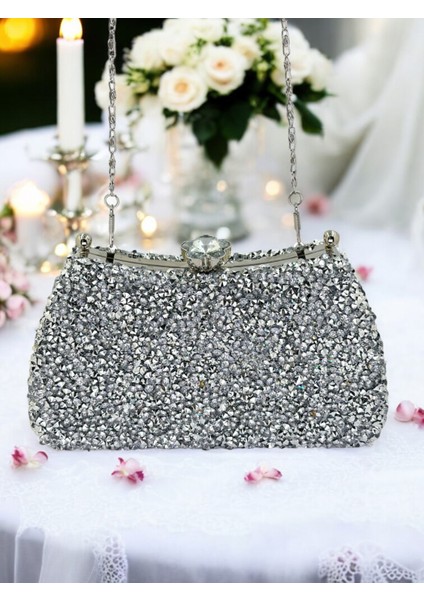 Özel Tasarım Iri Kristal Taşlı Gümüş Renk Kadın Abiye Çanta Düğün Nişan Mezuniyet fırsatları