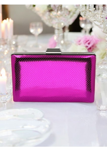 Fuşya Renk Balıksırtı Desenli Parlak Rugan Deri Kadın Abiye Çanta Düğün Nişan fiyatları