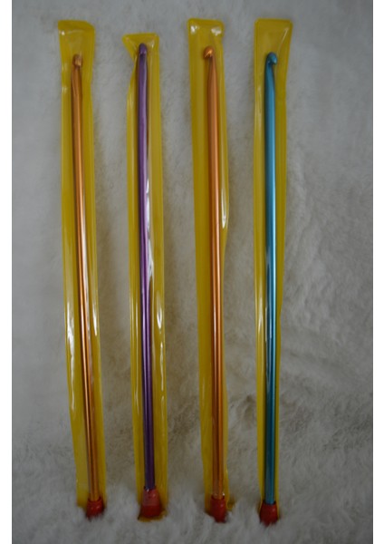 Metal Tığ (35CM) – 8 No 4 Adet