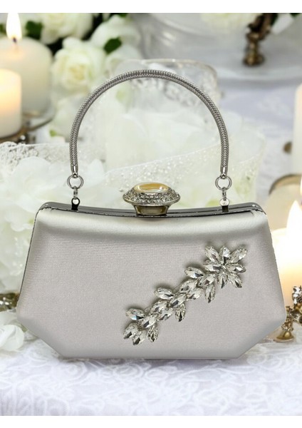 Gümüş Gri Lame Renk Gümüş Kristal Taşlı Zarif Tasarım Metal Saplı Abiye Çantası fiyatları