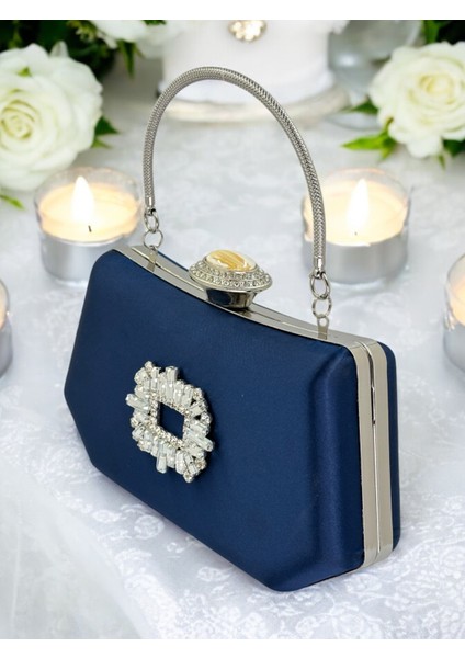 Lacivert Renk Gümüş Kristal Taşlı Zarif Tasarım Metal Saplı Abiye Çantası