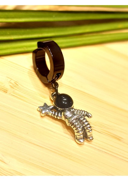 Çelik Siyah Figürlü Unisex Küpe fiyatları