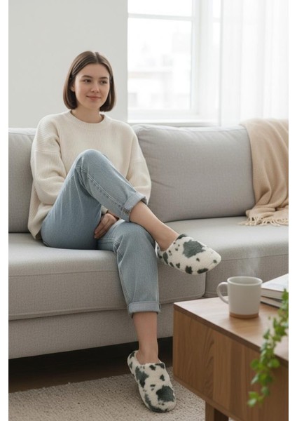 Kadın Tüylü Pofuduk Ev Terliği Ses Yapmayan Yumuşak Rahat Kauçuk Taban Içi Yünlü Kışlık Terlik fiyatları