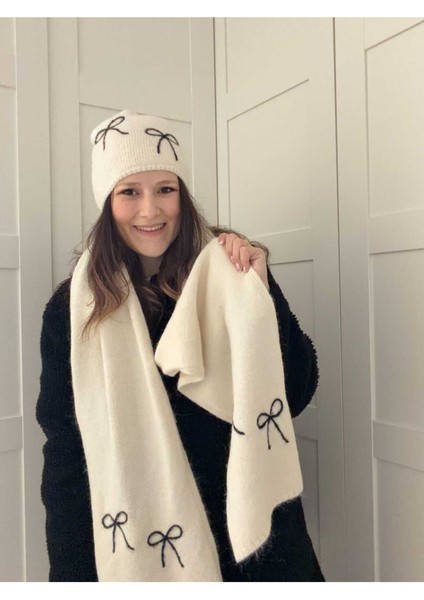 Fiyonklu Atkı-Bere Takım