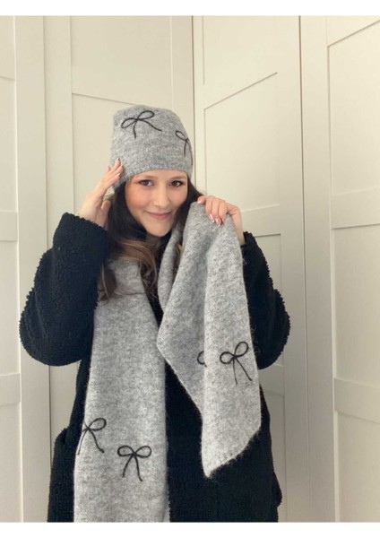 Fiyonklu Atkı-Bere Takım