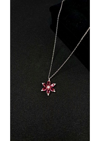 Fuşya Taşlı Lotus Çiçeği Gümüş Kolye fiyatları