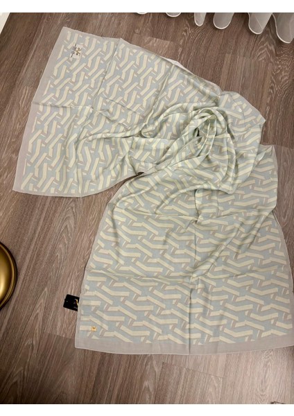 19V69 ITALIA Modal açık mavi krem renkli Seri Şal modelleri