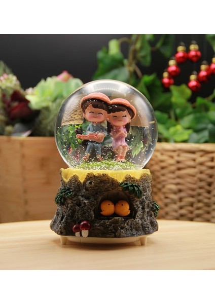 Kütük Üzerinde Oturan Sevgililer Işıklı Müzikli Orta Boy Kar Küresi