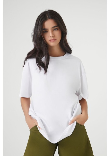 Wednesday Tasarımlı Özel Üretim Premium Baskı Kalitesine Sahip Nefes Alan Beyaz Tişört modelleri