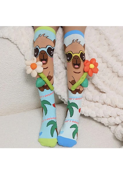 Kapibara Desenli Renkli Çorap – Eğlenceli Sevimli Karikatür Baskılı Diz Altı Çorap – Kadın / Çocuk – Trend Kombin Çorap modelleri