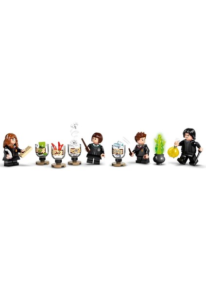 LEGO Harry Potter Hogwarts Şatosu: Iksir Dersi 76431 fırsatları