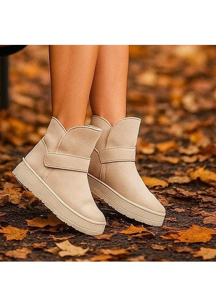 Uggg Model Yüksek Taban Içi Tüylü Süet Kışlık Kadın Botu Cırt Bantlı