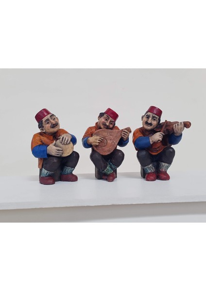 Kırmızı Fesli Üçlü Çalgıcı Minyatürü Özel Tasarım
