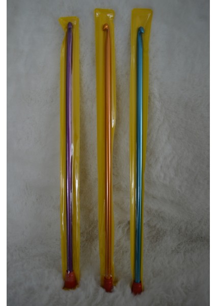 Metal Tığ (35CM) – 8 No 3 Adet