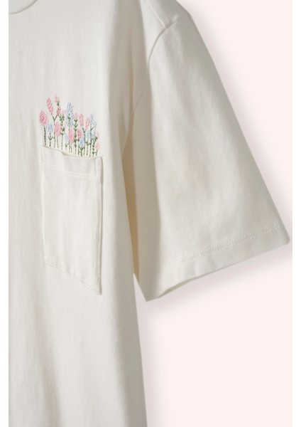 Kız Çocuk Nakış Detaylı Ekru Tişört fiyatları